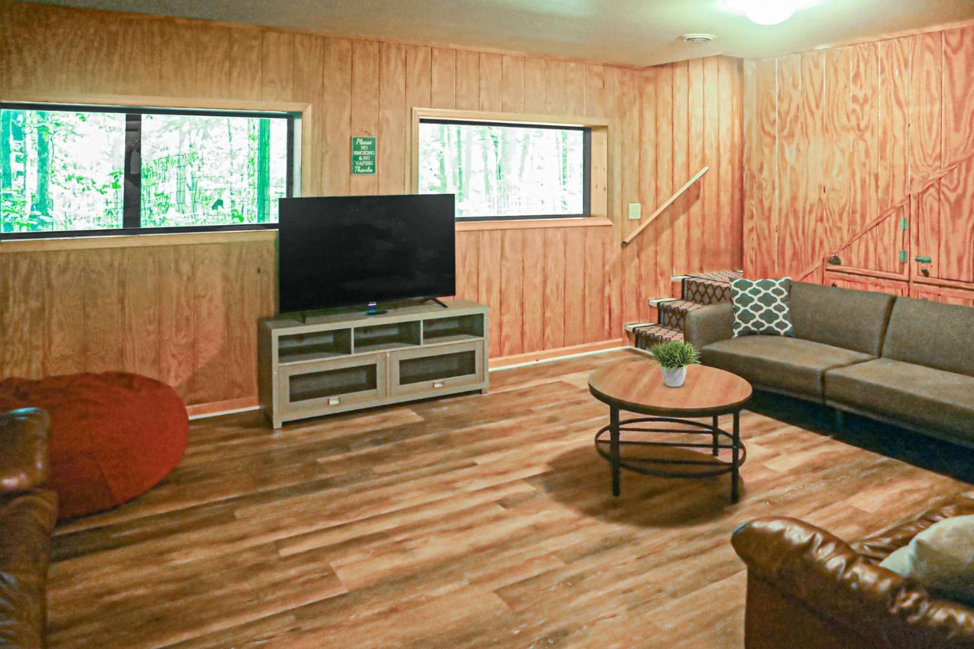 Huge Cabin W Hot Tub, Deck, Grill, Fire Pit, Wifi Berkeley Springs Exterior foto